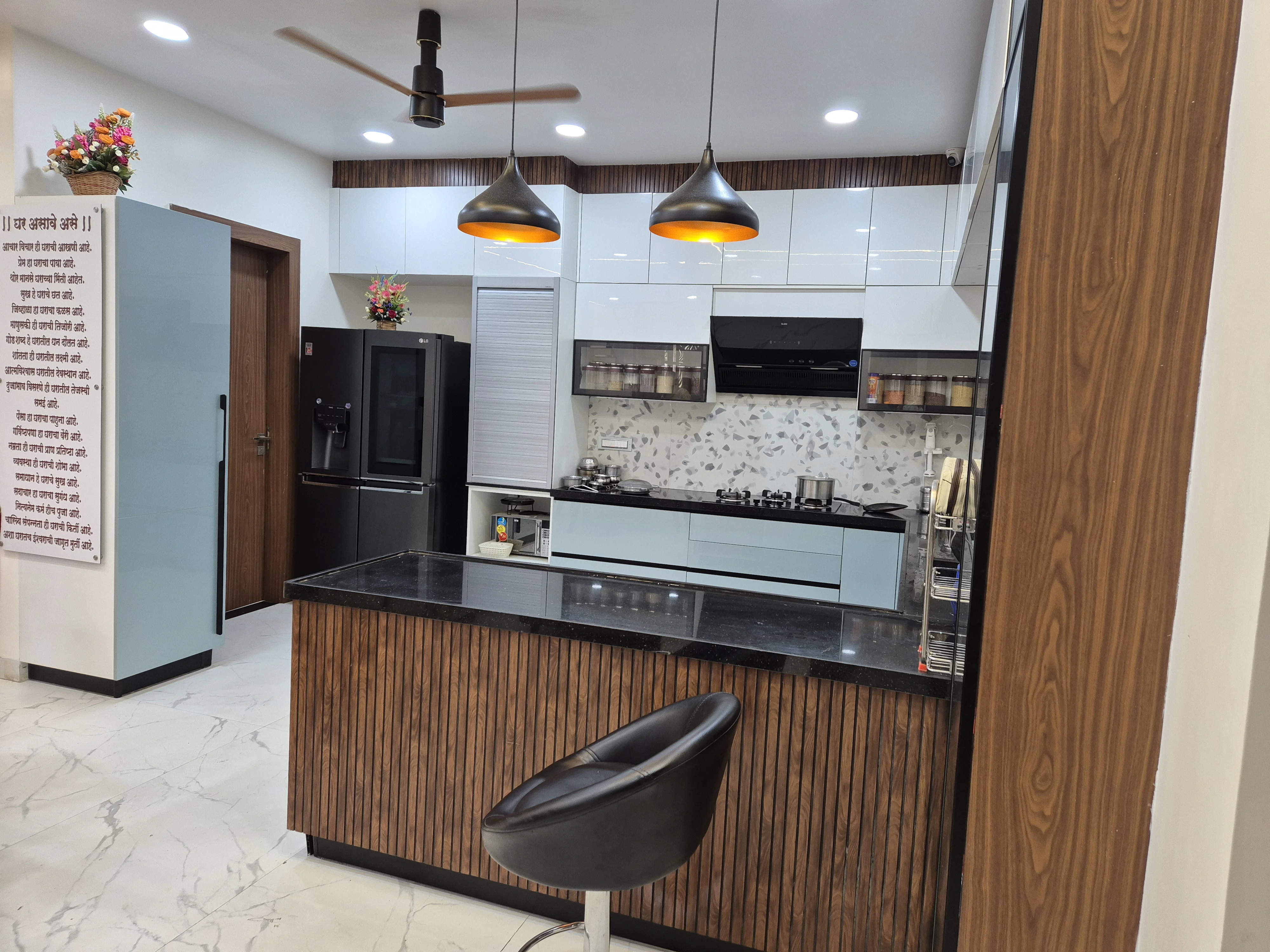 Sleek Modular Kitchen — Space 7